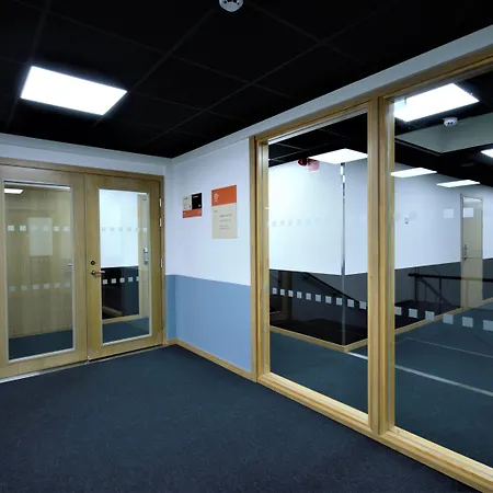 Ξενοδοχείο με διαμερίσματα Forenom